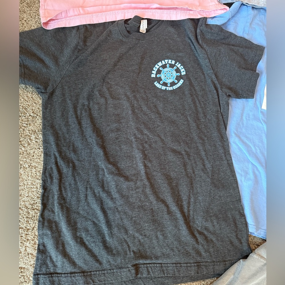 Women’s Graphic T-Shirt Bundle Set - Picture 4 of 12
